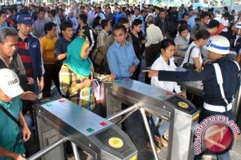  Gate Komuter Diakali Dengan Permen Karet