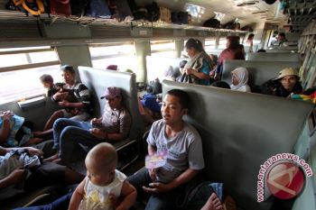 Penumpang KA Lebaran diperkirakan naik dua persen 