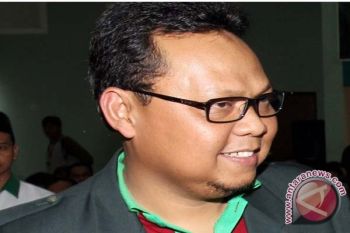  Lukman Edy Janjikan Pendidikan Gratis Hingga Sarjana