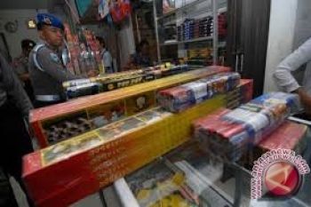 Polisi Razia Petasan Di Sulteng