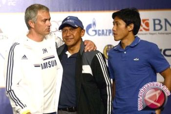  Chelsea Latihan Tertutup Di GBK