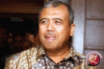 Patrialis Akui Miliki Kemampuan Sebagai Hakim Konstitusi