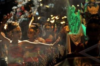 Gubernur: Kembangkan Terus Pariwisata!