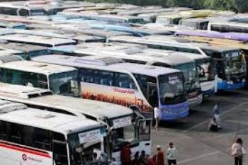 Pakai Ban Vulkanisir, Bus Dinilai Tak Laik Jalan