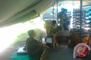 Pol PP Mataram sita barang dagangan PKL