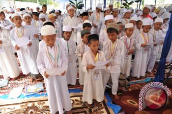 Wisuda Santri