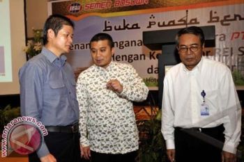 Semen Bosowa-Bukopin Kerjasama Percepat Transaksi 