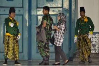 Konflik, Pengamanan Keraton Surakarta Diperketat