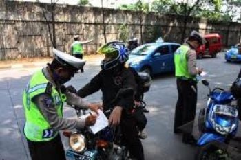 Polisi Imbau Pengendara Motor Tingkatkan Kewaspadaan