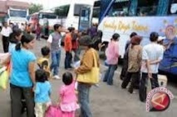 Arus Mudik Di Terminal Mamboro Mulai Meningkat -