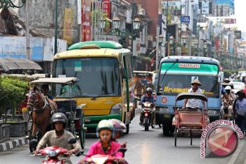 Awak bus perkotaan Yogyakarta hentikan aksi mogok 