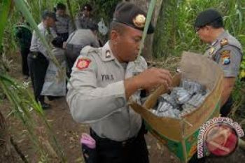 Empat Warga Sukabumi Terluka Akibat Petasan