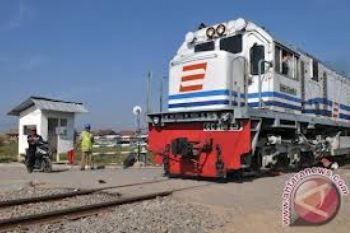 5.000 Penumpang Arus Balik Turun di Gambir