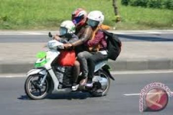 Pemudik Bersepeda Motor Lintasi Jalinsum