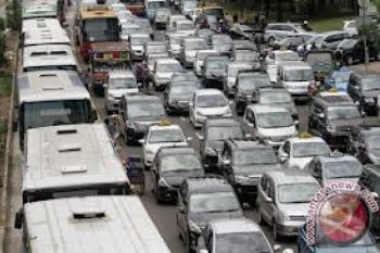 Tertib Lalu Lintas akan Kurangi Kemacetan