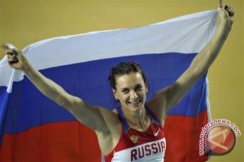 Isinbayeva Tiga Kali Juara Dunia Loncat Galah