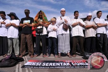 Forum solidaritas muslim gelar aksi di Palembang