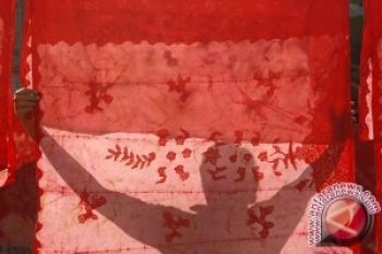 Pewarna Batik Ramah Lingkungan Karya Diaspora Di Australia