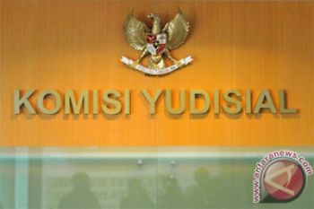 KY Beri Catatan 30 Calon Hakim Adhoc