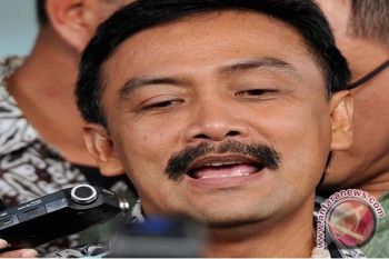  KPK Periksa Andi Mallarangeng Dan Utut Adianto