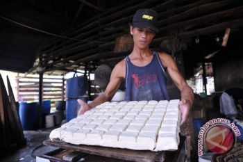 Pol PP Sumsel sita ribuan tahu berformalin 