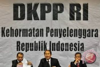 DKPP Bacakan 13 Putusan Sengketa Pasca-Pilpres