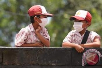Dinkes Riau Kirimkan 40.000 Masker Antisipasi Asap