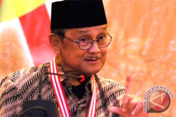  Rahasia Awet Muda BJ Habibie