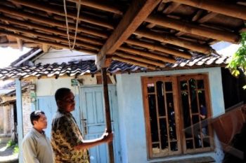 RUMAH TERDUGA TERORIS