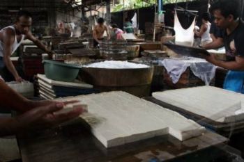 Primkopti: Pengusaha Kudus Hentikan Produksi Tahu