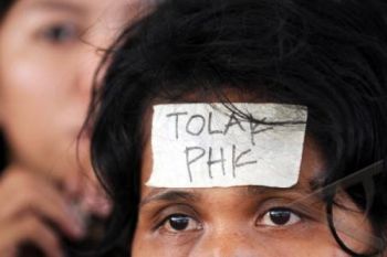 Jelang Lebaran, Lima Buruh Terkena PHK Bertahap