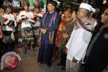 Warga Kepaon Bertakbir Diiringi Baleganjur