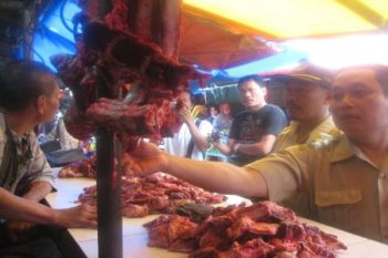Hatta Selidiki Tingginya Harga Daging 