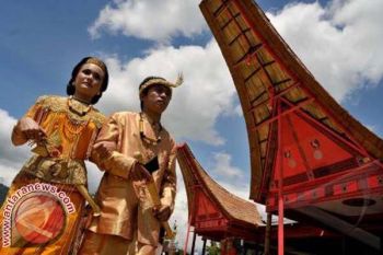 Festival Tana Toraja Digabungkan Lovely December 