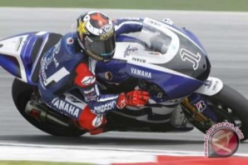 Motor Balap Lorenzo Bisa Difoto di IIMS 2013