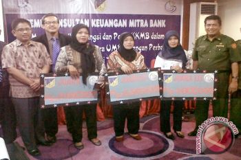 KUB Kamboja Parigi UMKM Terbaik Sulteng 2013