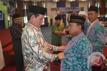 Wali Kota  Manado Bantu JCH  Rp88,5 Juta 