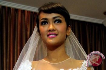 Julia Perez puji kemenangan Timnas Indonesia atas Malaysia