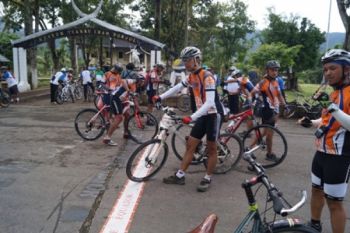 Pemkab Pasaman Sambut Para Pesepeda Keliling Sumatera