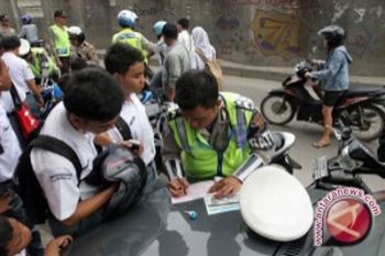 Polres Bantul tertibkan puluhan siswa SMP bermotor