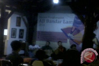 Bengkel Jagal-Nasib Mutiara Raih "Saidatul Fitriah Award" 2013