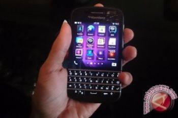 Pesan Tiket KA Lewat Blackberry Diminati Penumpang