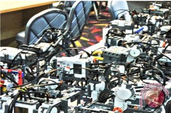  Indonesia Penyelenggara World Robot Olympiad 2013