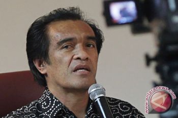 Laode Ida: Dahlan dan Gita harus nonaktif