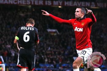 Van Persie tiba di Istambul bergabung dengan Fenerbahce