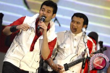  Ridho Rhoma Dan Sonet 2 Hibur Warga Barsel