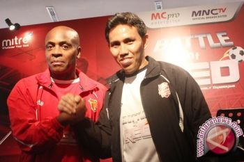  Legenda MU Ditantang Pensiunan Timnas Indonesia