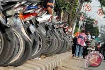 Kendaraan yang Parkir Liar di Jalan akan Ditindak
