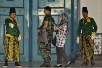 Pendobrak Pintu Keraton jadi Tersangka