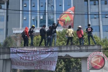 DEMO KORUPSI JENEPONTO